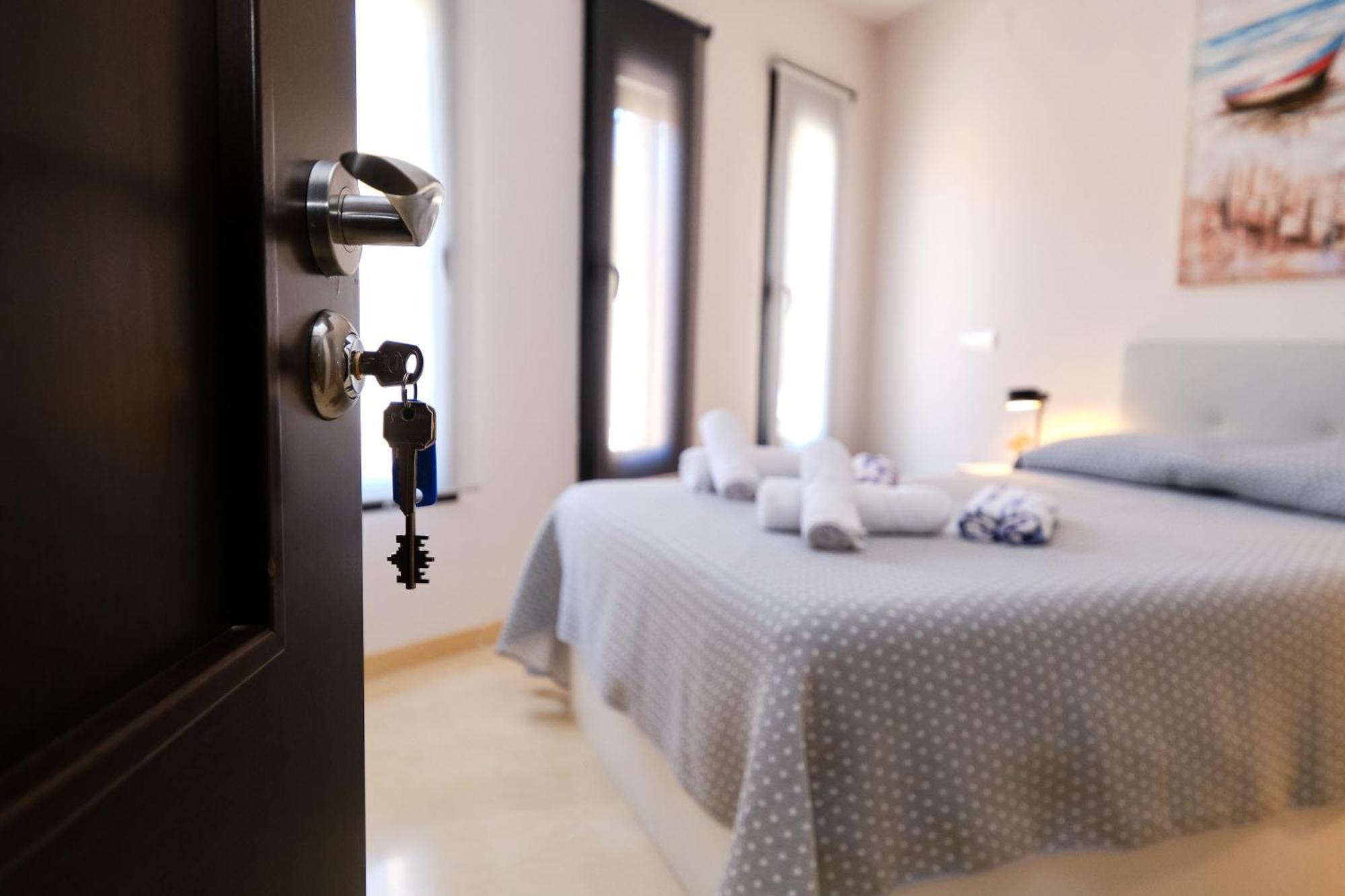 Habitaciones Pensadas Para Ti Fuengirola Luaran gambar